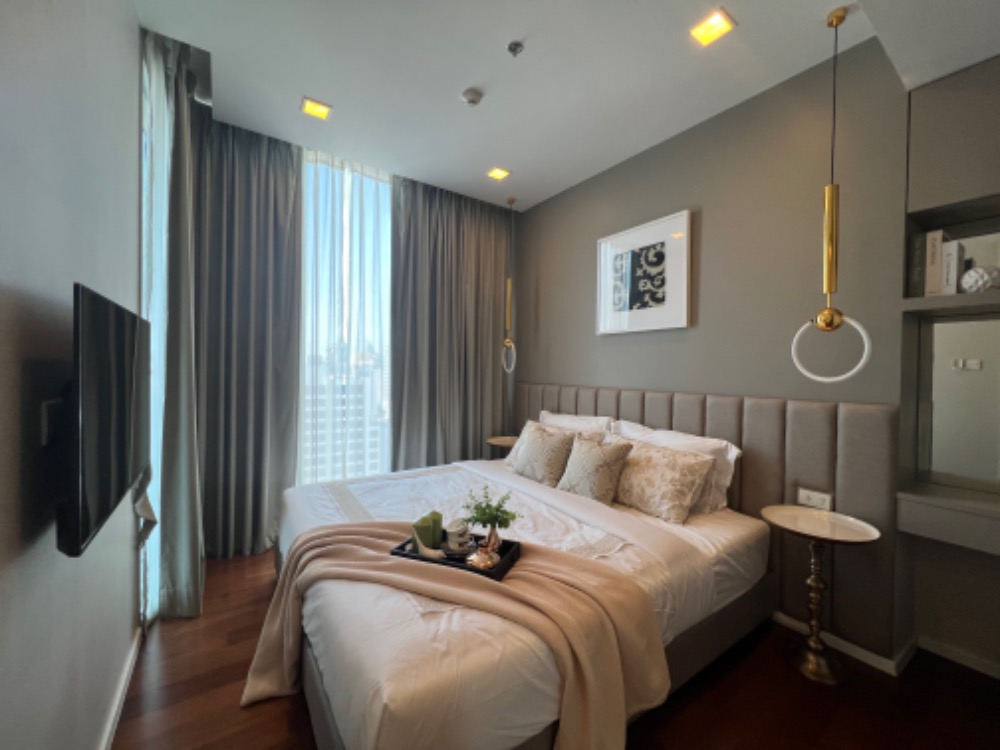 ให้เช่าคอนโดนานา : for rent Hyde 11 2 bed 2bath noce decoration ห้องสวย ราคาดีมาก!!