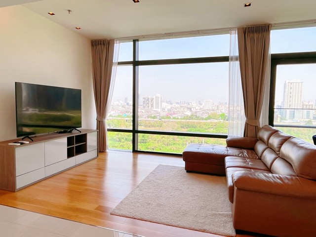 For RentCondoRama9, Petchburi, RCA : Circle Living Prototype Located on New Petchburi Road, near BTS and MRT Phetchaburi