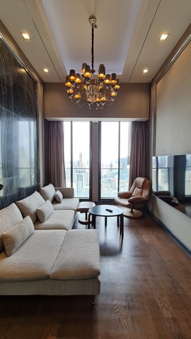 For RentCondoWitthayu, Chidlom, Langsuan, Ploenchit : Noble Ploenchit Condo is a high rise condo next to BTS Ploenchit.