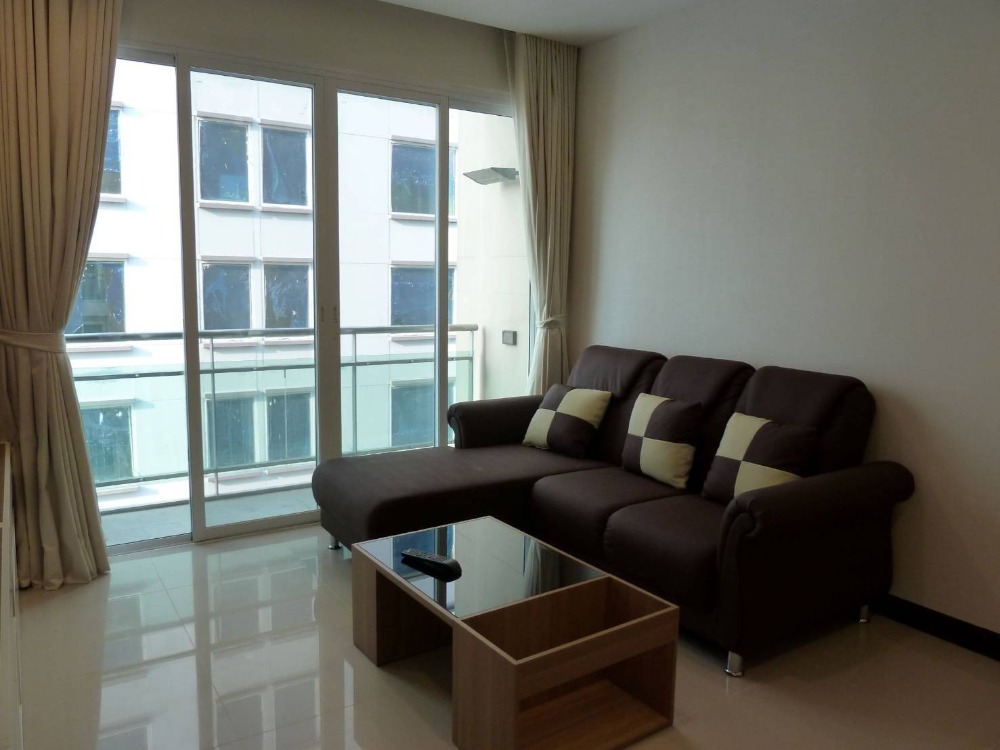 For RentCondoNana, North Nana,Sukhumvit13, Soi Nana : Condo for rent Prime 11 Sukhumvit 11 47 sq m. 1 bedroom furnished ready to move in