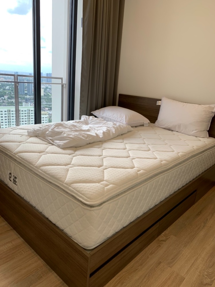 For RentCondoSapankwai,Jatujak : 💖💖💖The Line Phaholyothin Pradipat💖💖💖 Floor 37, beautiful room, clean eyes, good price