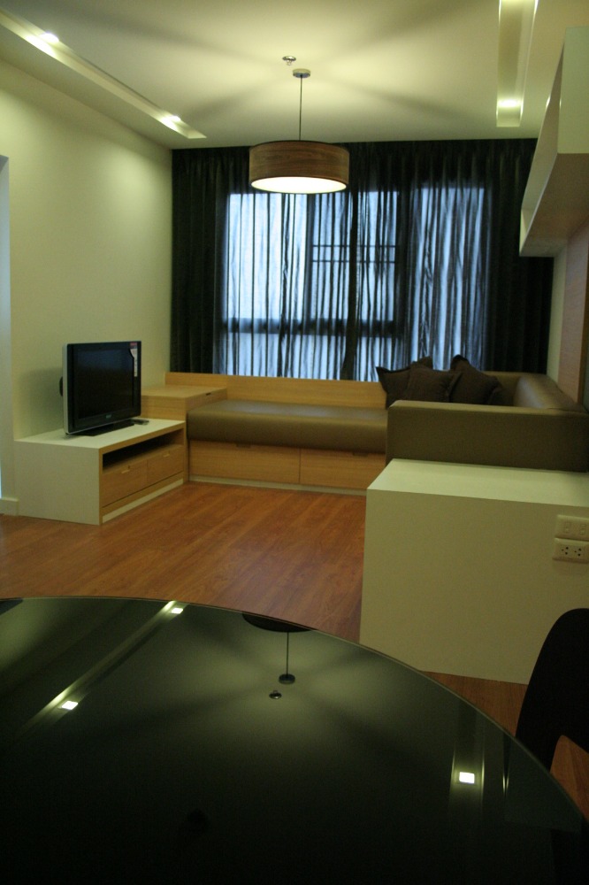 ให้เช่าคอนโดสุขุมวิท อโศก ทองหล่อ : FOR RENT 1BR: Condo OneX sukhumvit26  50sq.m. ready to move in Fully furnished 9th Fl.