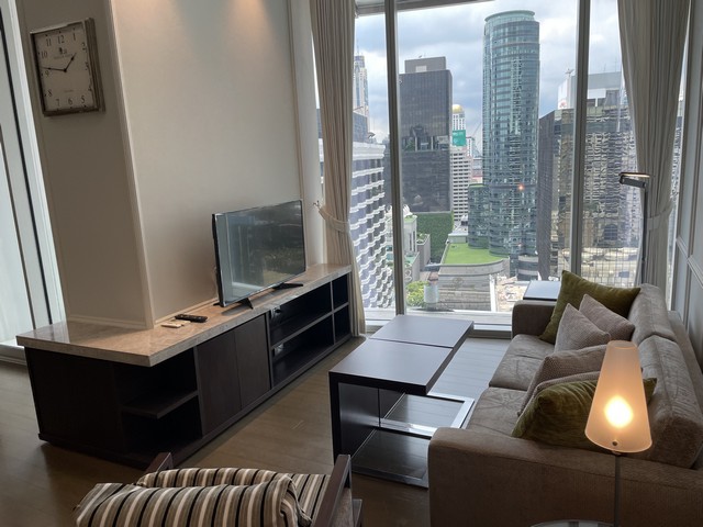 For RentCondoWitthayu, Chidlom, Langsuan, Ploenchit : Condo Magnolias Ratchadamri Boulevard near BTS Ratchadamri