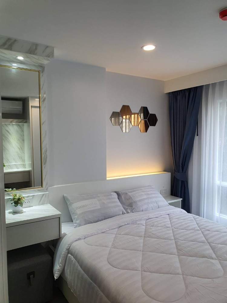 For SaleCondoThaphra, Talat Phlu, Wutthakat : Condo for sale: Rye, Rye Talat Phlu, Building A, 3rd floor, built-in, luxurious throughout the room, very beautiful, wide room, selling price 1.89 million baht.