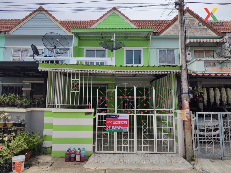 For SaleTownhomePathum Thani,Rangsit, Thammasat : Entirely renovated Townhouse 26 sq m. Danthong Village Village Samkhok Pathum Thani | CX-01013