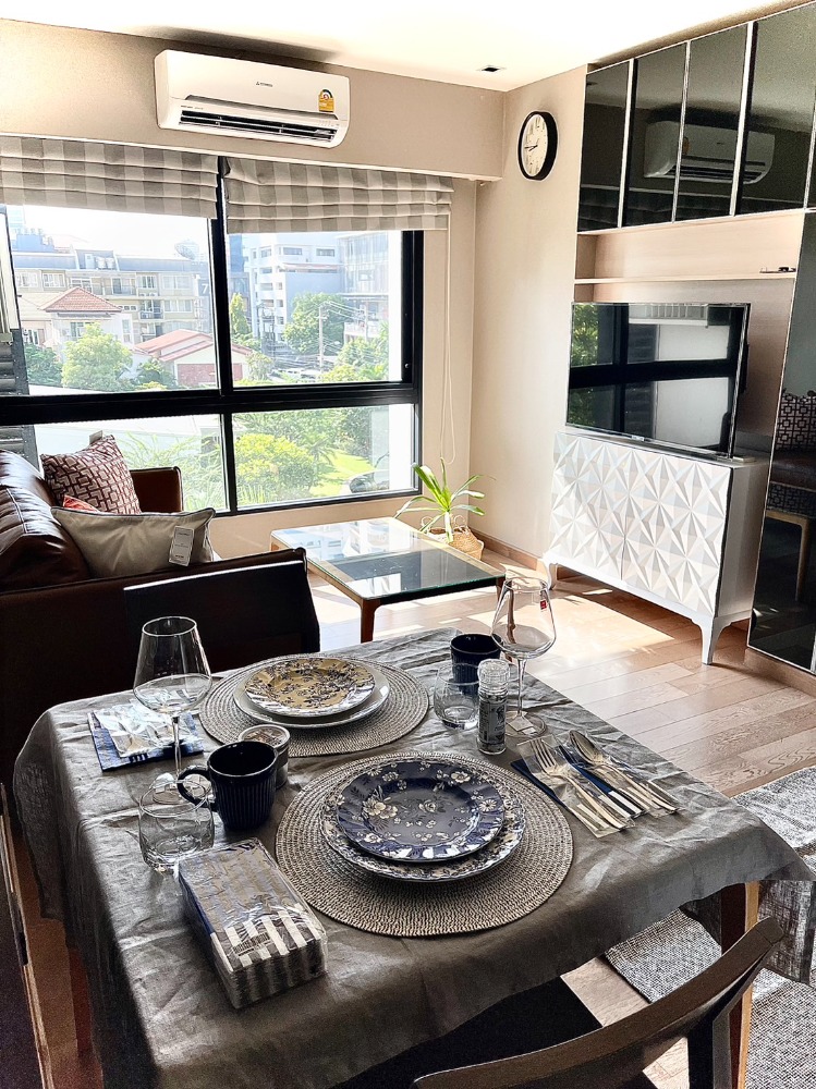 ให้เช่าคอนโดสุขุมวิท อโศก ทองหล่อ : Thonglor Condominium for RENT 1 bedroom with fully furnished READY TO MOVE