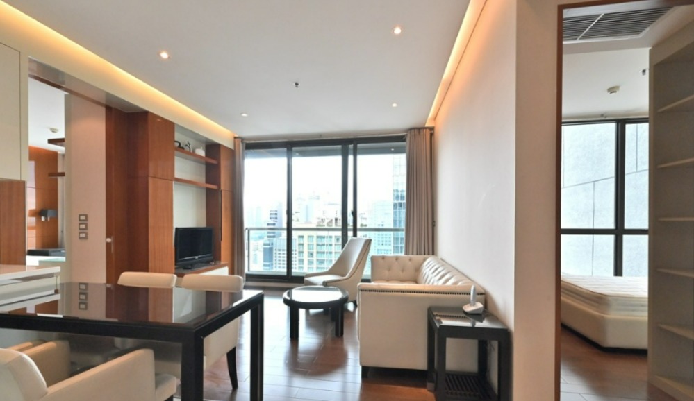 For SaleCondoSukhumvit, Asoke, Thonglor : 🔥URGENT SALE🔥 The Address Sukhumvit 28 Promphong BTS 🚝and the Emporium 2B2B @12.88 MB