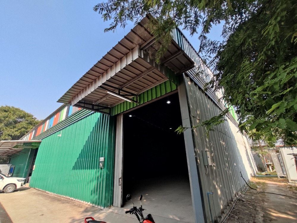 For RentWarehouseRathburana, Suksawat : SME warehouse for rent price 29,500/month Bangmod University-Phutthabucha-Pracha Uthit-Bang Khun Thian