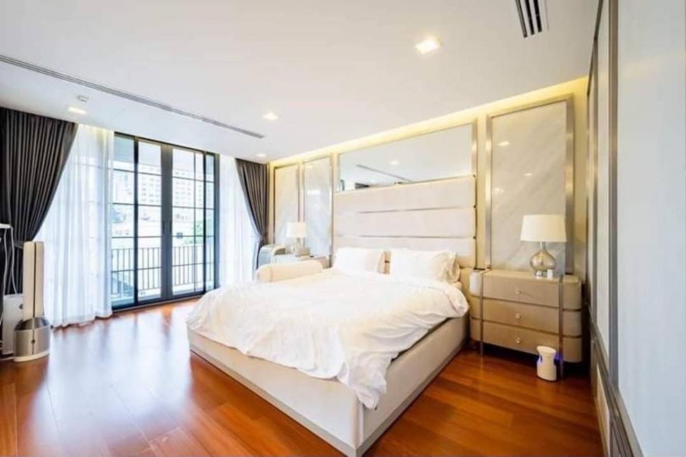 ให้เช่าทาวน์โฮมสุขุมวิท อโศก ทองหล่อ : Luxury Townhouse in Phrompong
