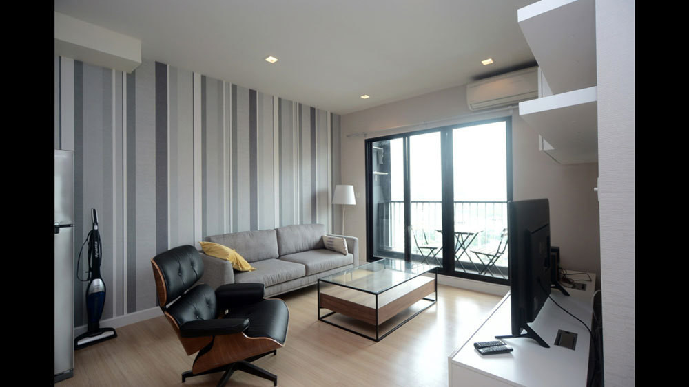 ให้เช่าคอนโดสาทร นราธิวาส : for rent The seed mingle big size 55sqm !! ❤️