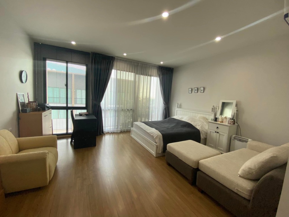 For RentTownhomeSukhumvit, Asoke, Thonglor : Townhome ⭐ Baan Klang Muang Rama 9-Krungthep Kreetha⭐3 Bedroom ⭐ Everything is complete.