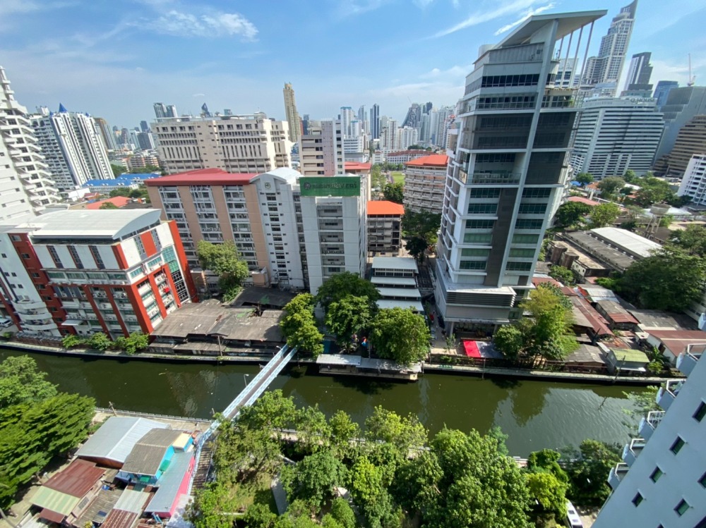 ขายคอนโดพระราม 9 เพชรบุรีตัดใหม่ RCA : ขาย Ideo mobi asoke 1นอน สภาพห้องมือ1 แต่งครบพร้อมอยู่ ติดมศว. Mrtเพชรบุรี นัดดูห้องได้ทุกวันครับ โทร:086-888-9328