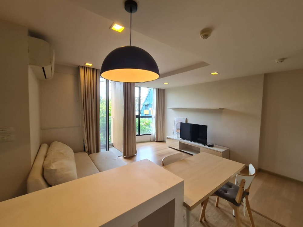 For RentCondoSukhumvit, Asoke, Thonglor : BTS thonglor500M.  2bed 2bath 70sqm Liv49