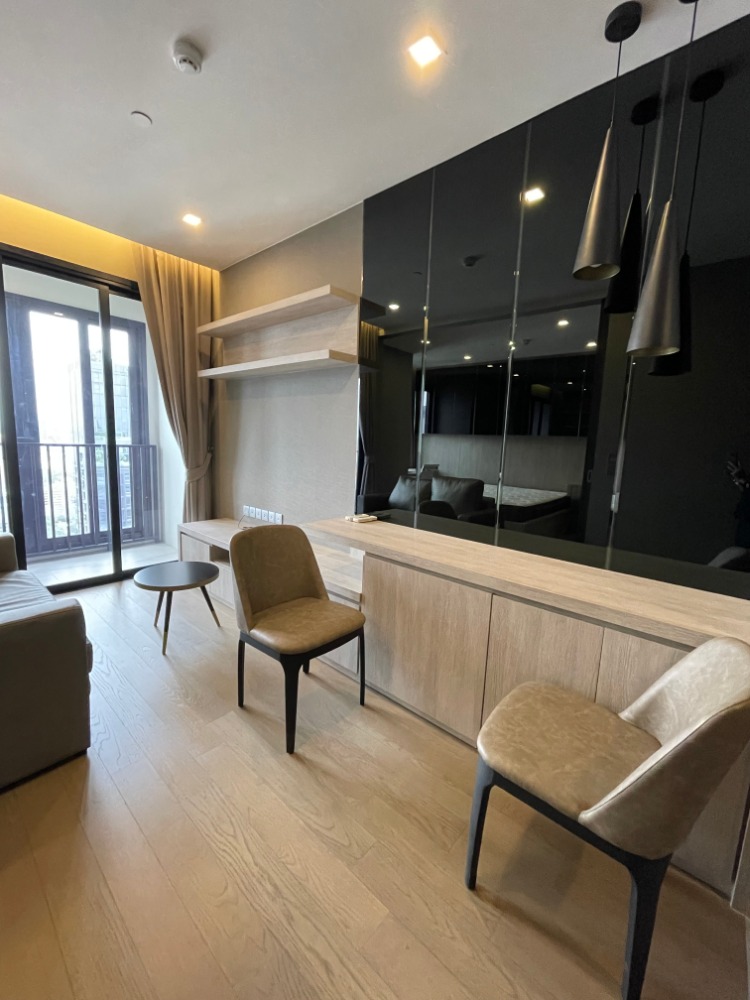 For RentCondoSukhumvit, Asoke, Thonglor : For Rent Ashton Asoke 20 M. From MRT Sukhumvit