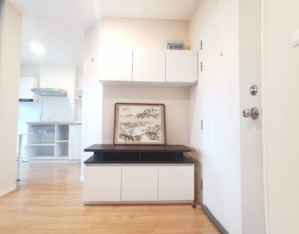 LPN Ville Onnut-Pattanakarn fully furnished + unblock view (near Onnut 55 Flea Market, Aimsombat Market, MRT Yellow Line) Loading...