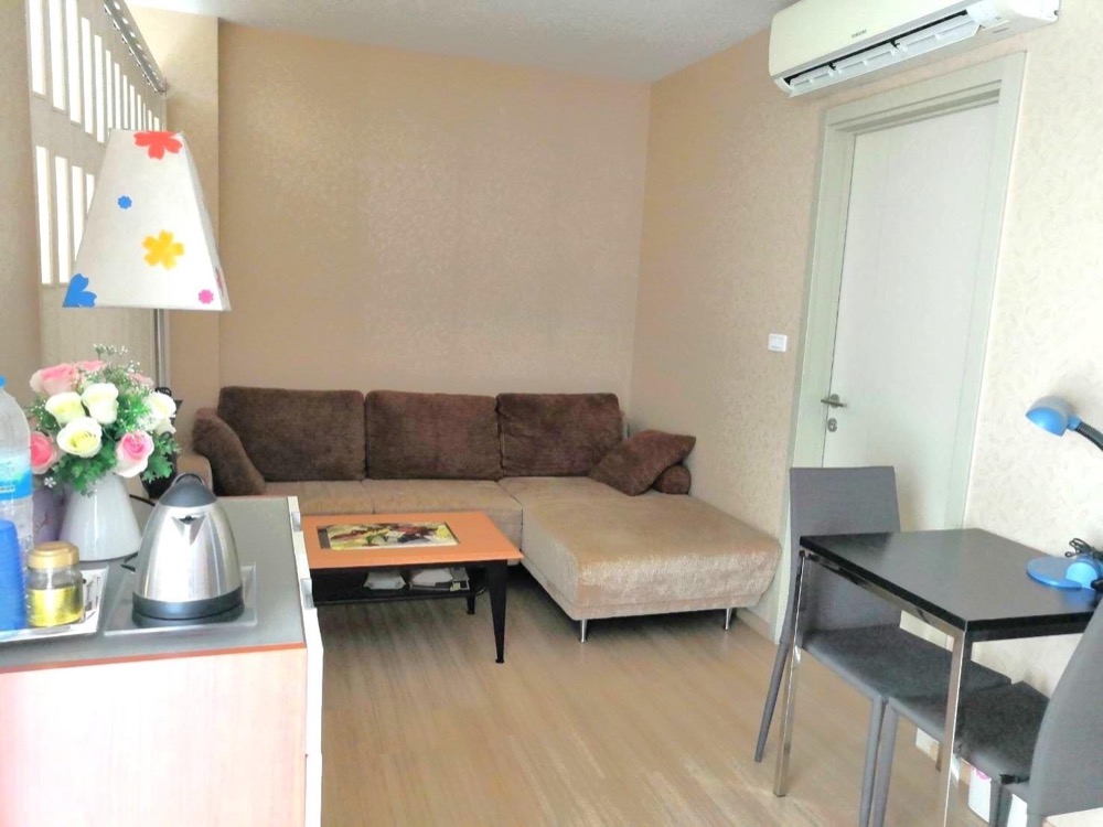 For RentCondoRama9, Petchburi, RCA : TB9R151 The Base Rama9 size 26 sqm. 21st Floor 9,500 baht 092-597-4998